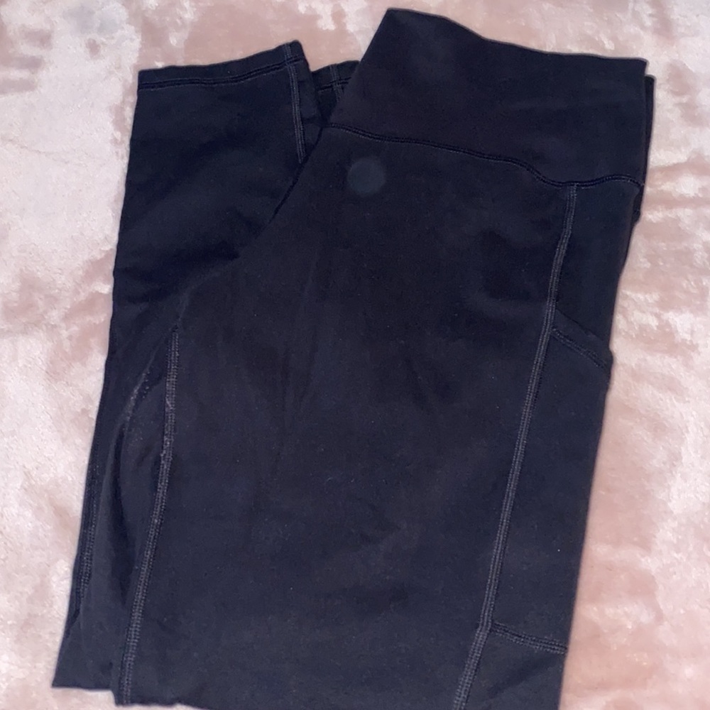 Black leggings